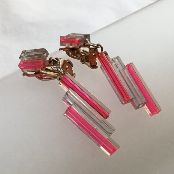 Funky Pink Tube Clip Earrings Vintage - Picture 8 of 14